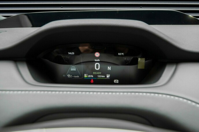 skoda-enyaq-rs-elektrisitet-2022-big-11