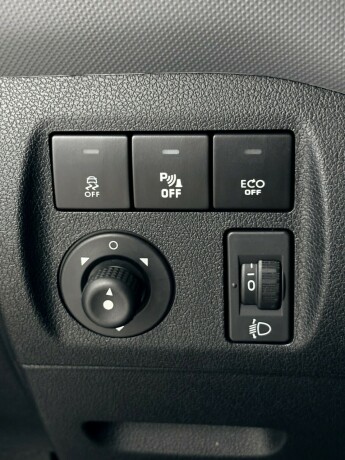 citroen-berlingo-diesel-2017-big-12