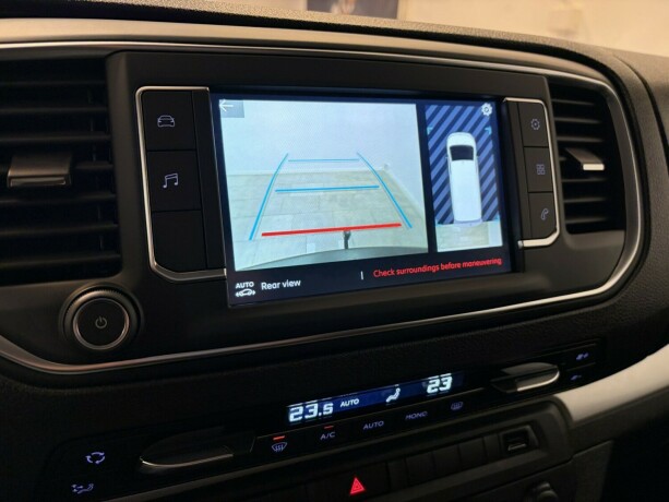 citroen-jumpy-diesel-2023-big-22