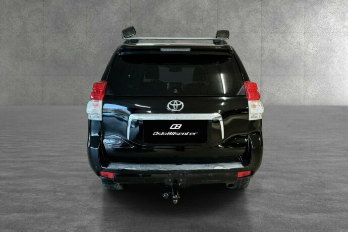 toyota-land-cruiser-diesel-2010-big-4