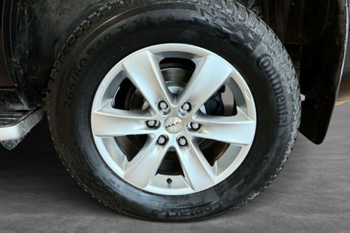 toyota-land-cruiser-diesel-2010-big-26