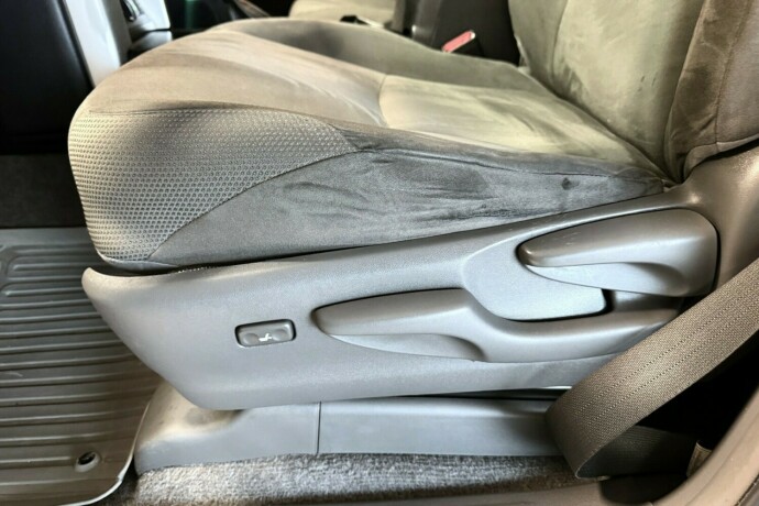 toyota-land-cruiser-diesel-2010-big-20