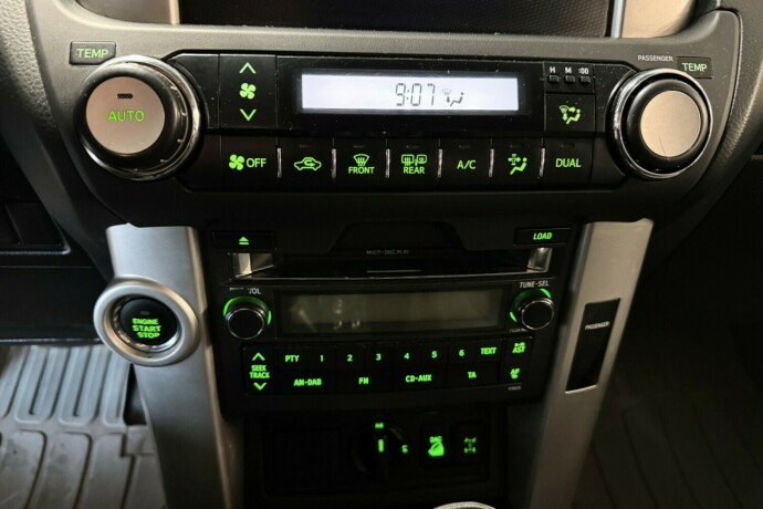 toyota-land-cruiser-diesel-2010-big-10