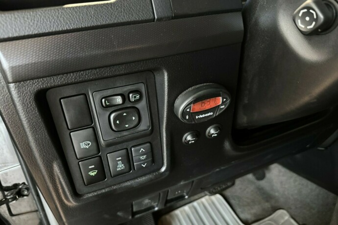 toyota-land-cruiser-diesel-2010-big-18