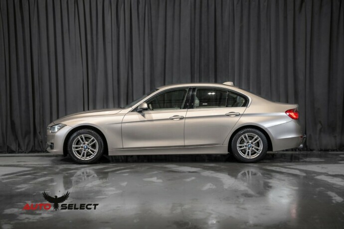 bmw-3-serie-bensin-2013-big-6