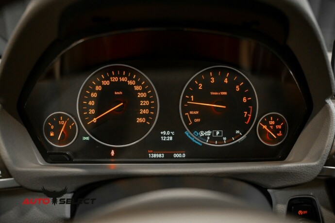 bmw-3-serie-bensin-2013-big-26