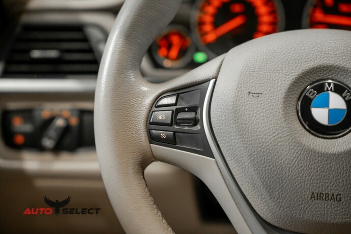 bmw-3-serie-bensin-2013-big-25