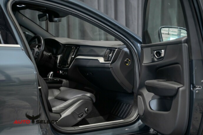 volvo-v60-elektrisitetbensin-2019-big-22