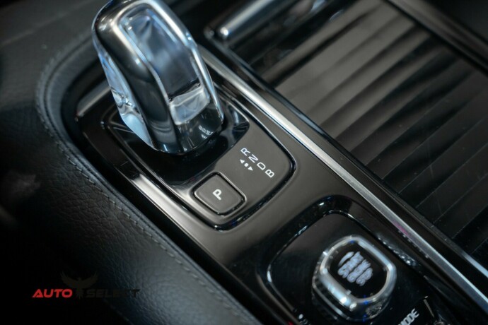 volvo-v60-elektrisitetbensin-2019-big-42