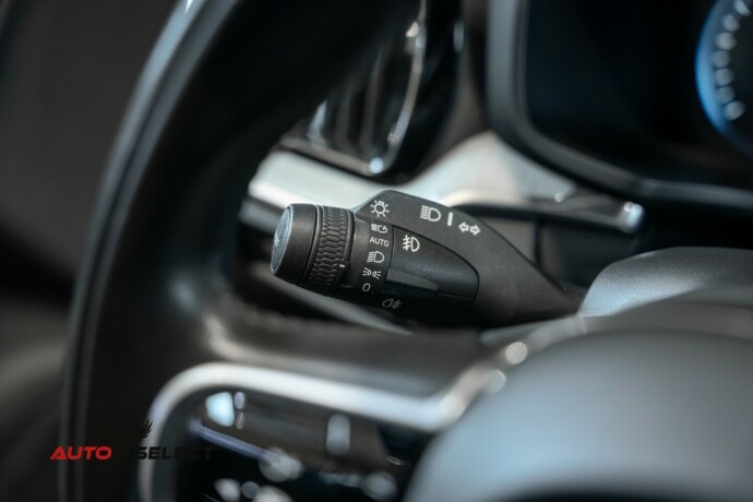 volvo-v60-elektrisitetbensin-2019-big-36