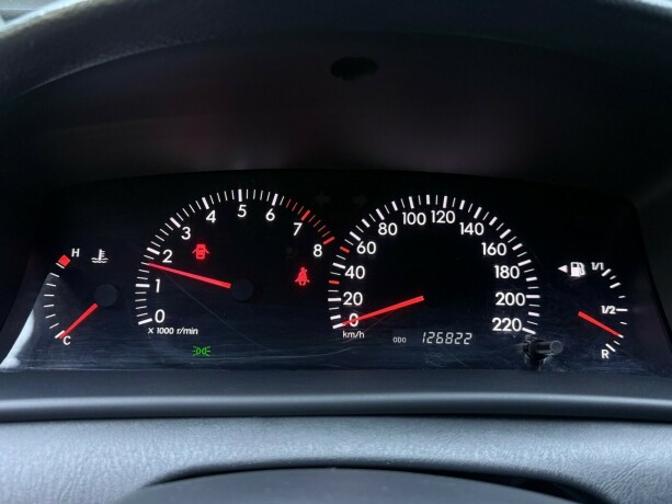 toyota-corolla-bensin-2005-big-15