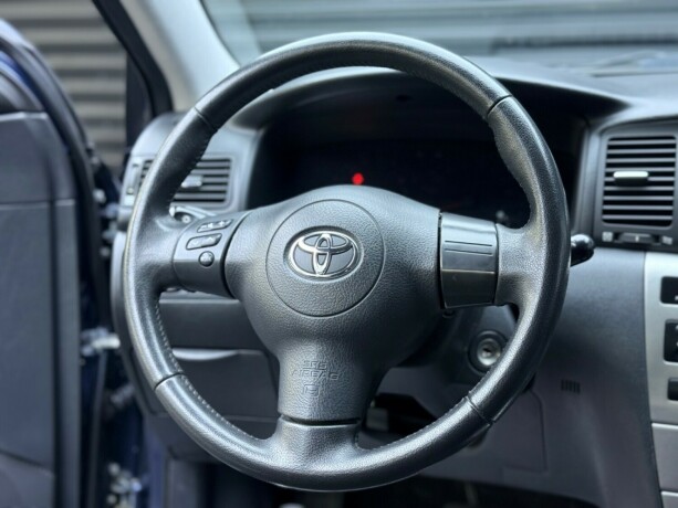 toyota-corolla-bensin-2005-big-12