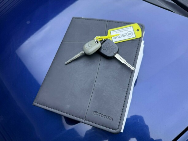 toyota-corolla-bensin-2005-big-26