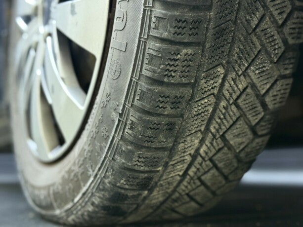 toyota-corolla-bensin-2005-big-8