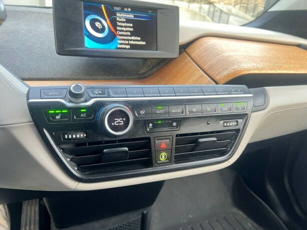 bmw-i3-elektrisitet-2014-big-18