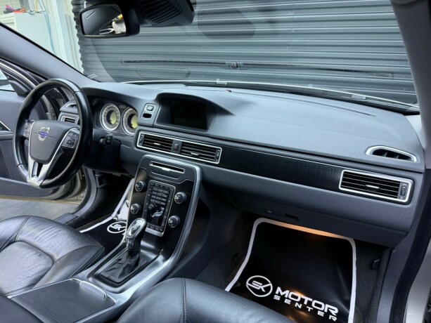 volvo-xc-70-diesel-2013-big-11