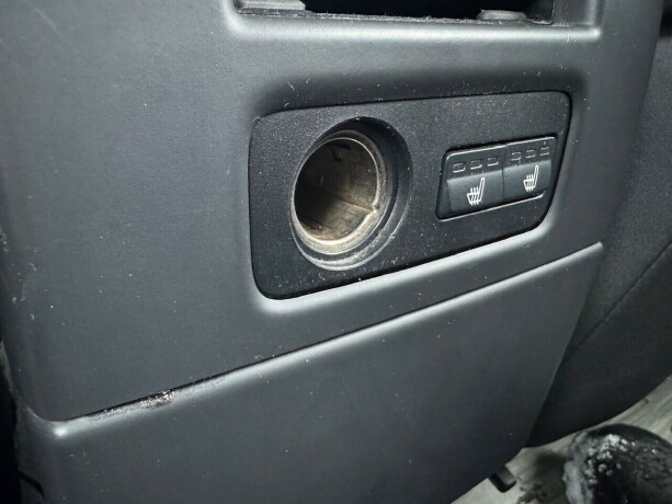 volvo-v70-diesel-2010-big-13