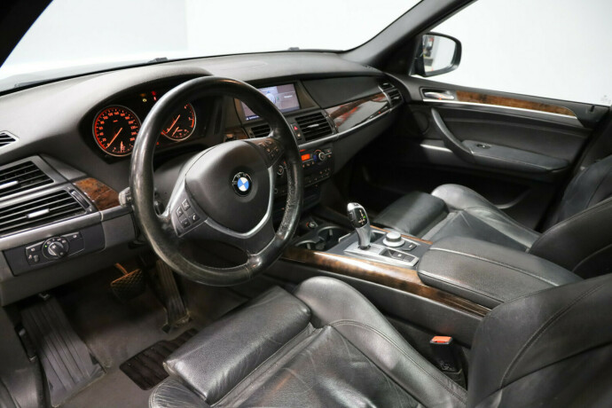 bmw-x5-diesel-2007-big-7