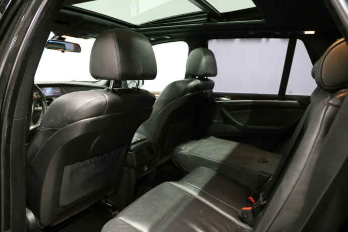 bmw-x5-diesel-2007-big-12