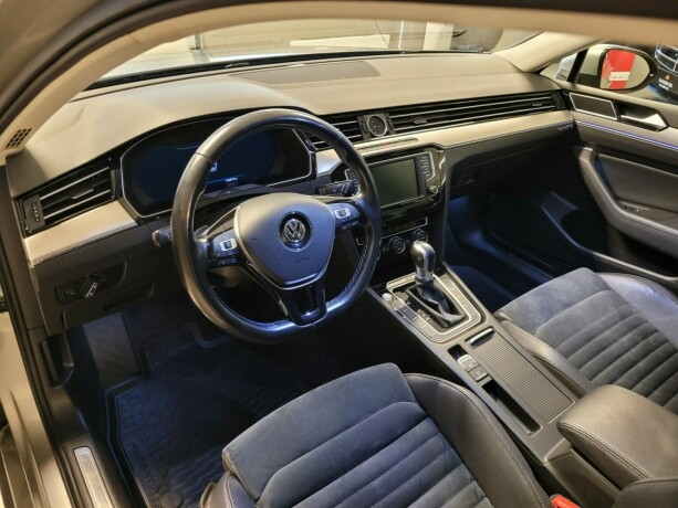 volkswagen-passat-elektrisitetbensin-2017-big-22