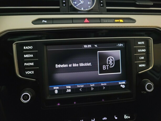 volkswagen-passat-elektrisitetbensin-2017-big-31