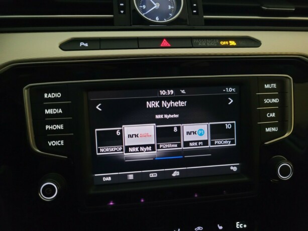 volkswagen-passat-elektrisitetbensin-2017-big-30