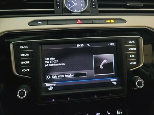 volkswagen-passat-elektrisitetbensin-2017-big-32