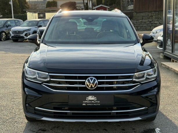 volkswagen-tiguan-elektrisitetbensin-2021-big-1
