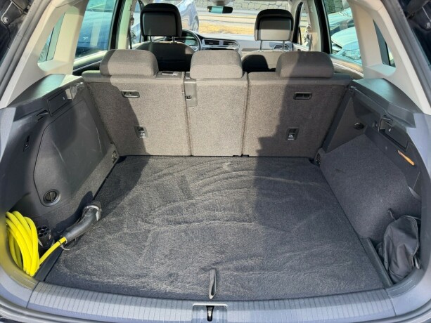 volkswagen-tiguan-elektrisitetbensin-2021-big-19