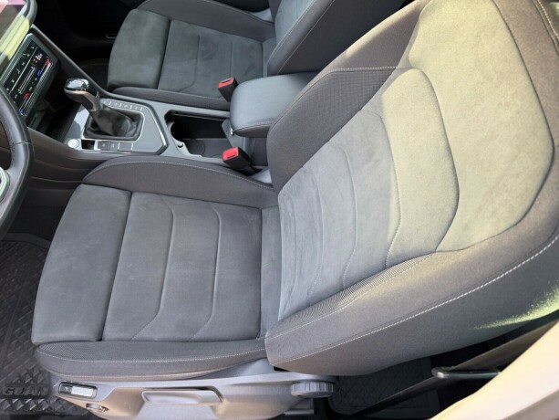 volkswagen-tiguan-elektrisitetbensin-2021-big-14