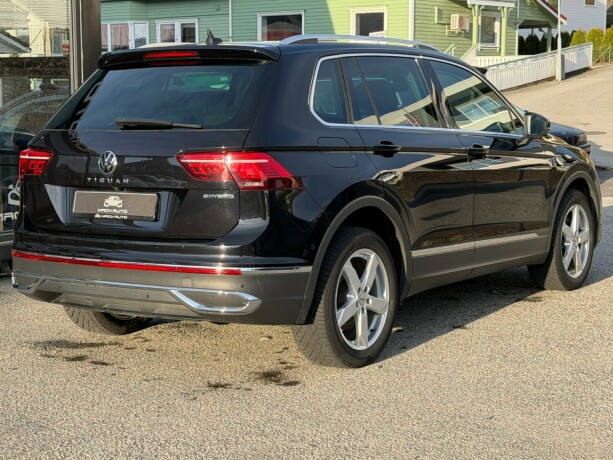 volkswagen-tiguan-elektrisitetbensin-2021-big-4