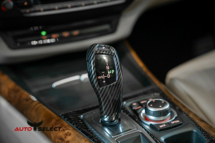 bmw-x5-diesel-2010-big-35