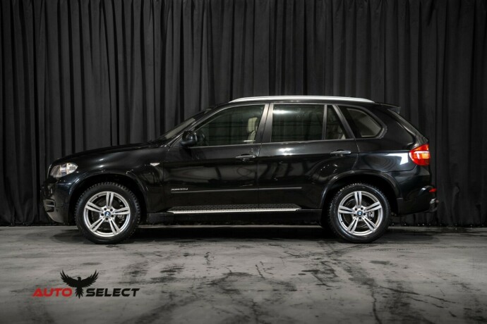 bmw-x5-diesel-2010-big-7