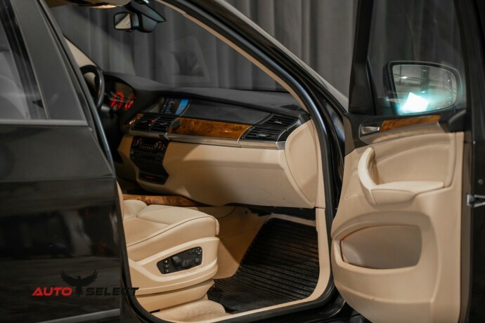 bmw-x5-diesel-2010-big-17