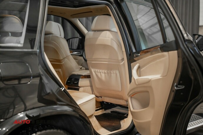 bmw-x5-diesel-2010-big-13