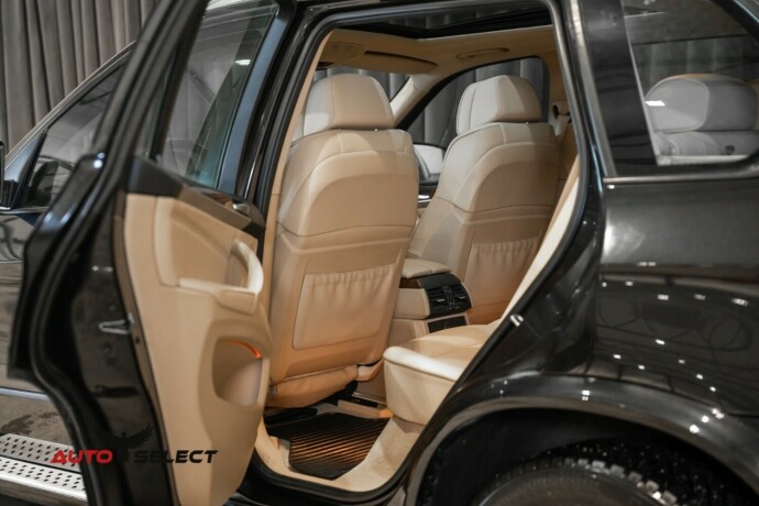 bmw-x5-diesel-2010-big-15