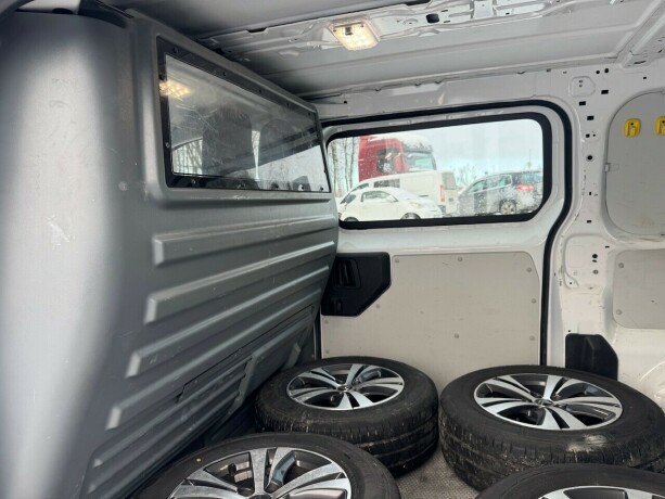 citroen-jumpy-diesel-2017-big-12