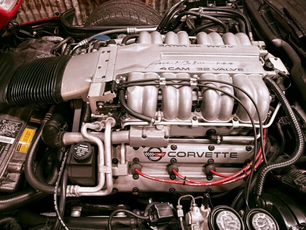 chevrolet-corvette-bensin-1990-big-42