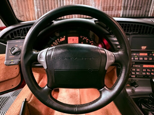 chevrolet-corvette-bensin-1990-big-27