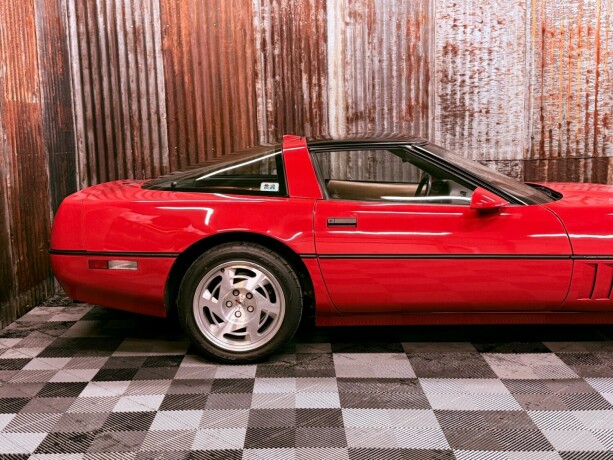 chevrolet-corvette-bensin-1990-big-4