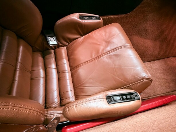 chevrolet-corvette-bensin-1990-big-36