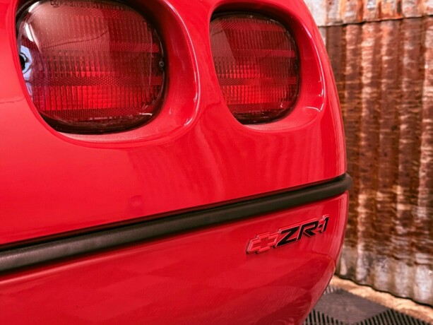 chevrolet-corvette-bensin-1990-big-20