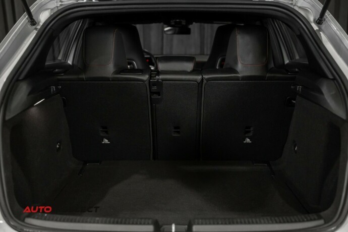 mercedes-benz-a-klasse-bensin-2018-big-9