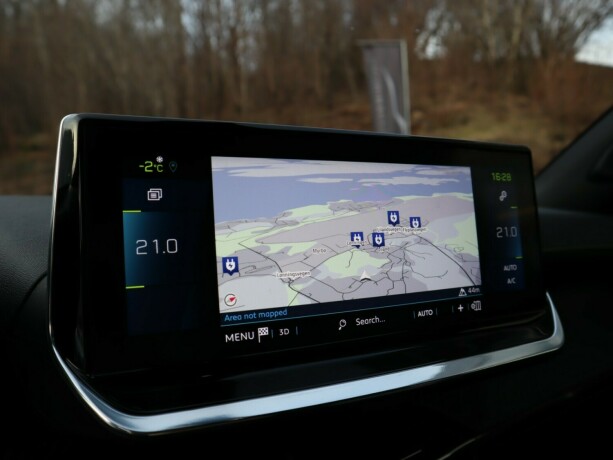 peugeot-2008-elektrisitet-2020-big-21