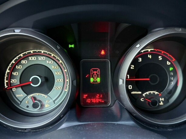 mitsubishi-pajero-diesel-2013-big-17