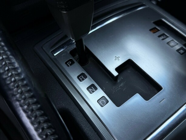 mitsubishi-pajero-diesel-2013-big-26