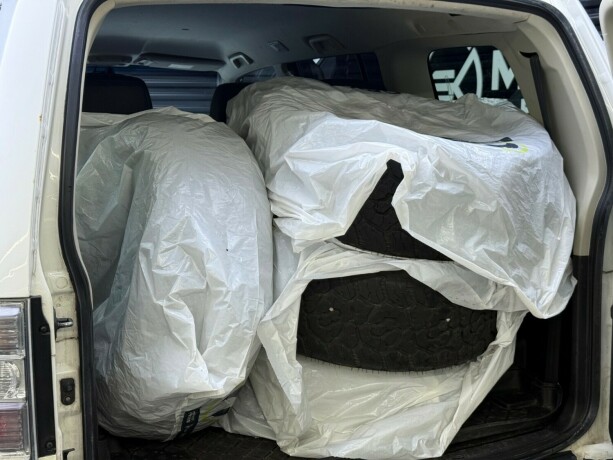 mitsubishi-pajero-diesel-2013-big-30