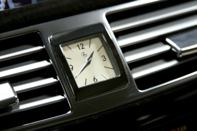 mercedes-benz-cls-diesel-2012-big-16