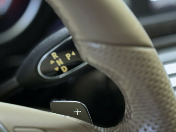 mercedes-benz-cls-diesel-2012-big-21