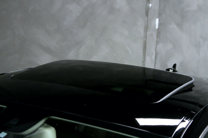 mercedes-benz-cls-diesel-2012-big-30